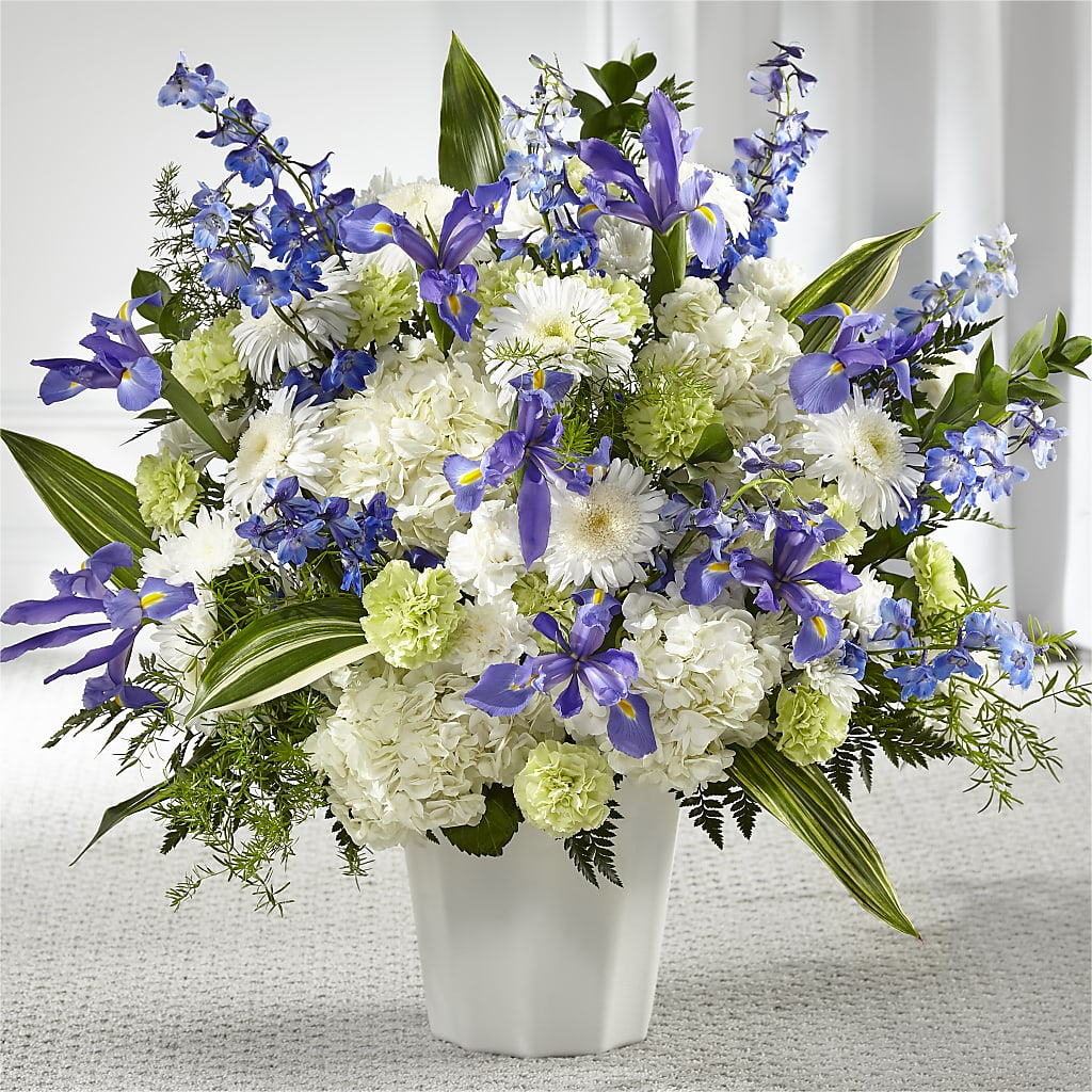 Soft Serenity Floor Basket – THE FLOWER PATCH & GIFT SHOPPE, Lehighton PA