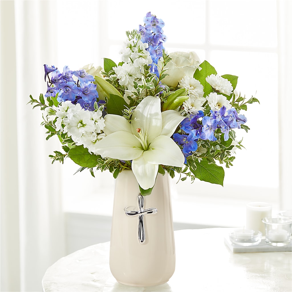 Heavenly Blossoms Bouquet – THE FLOWER PATCH & GIFT SHOPPE, Lehighton PA