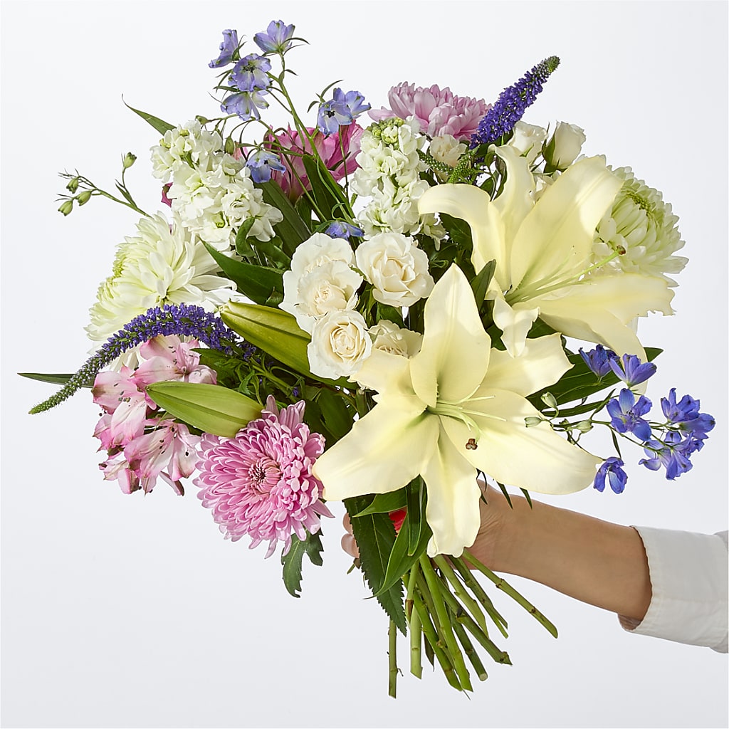 Winter Celebration Bouquet – THE FLOWER PATCH & GIFT SHOPPE, Lehighton PA