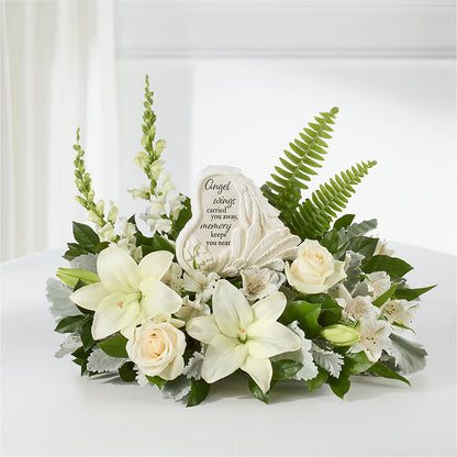 Holding You Close Arrangement – THE FLOWER PATCH & GIFT SHOPPE, Lehighton PA