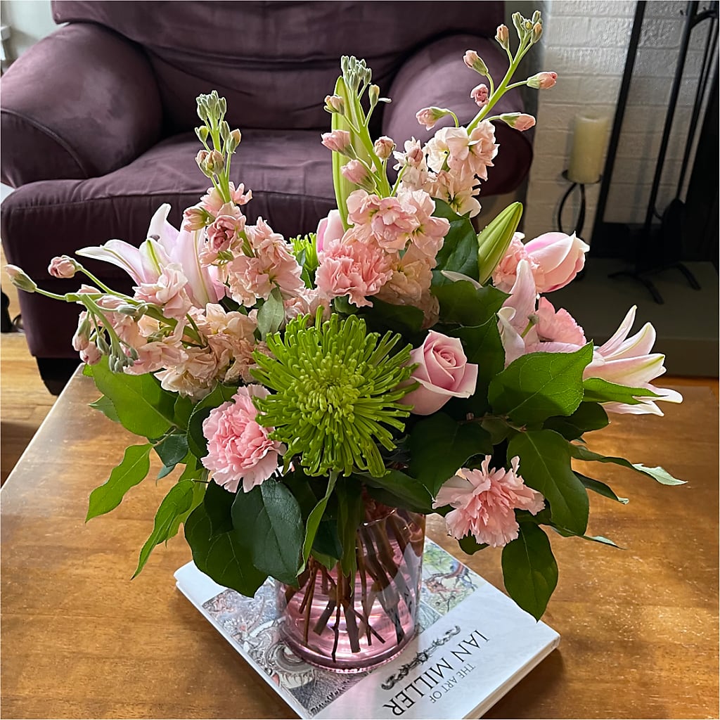 Pretty in Pink Bouquet – THE FLOWER PATCH & GIFT SHOPPE, Lehighton PA