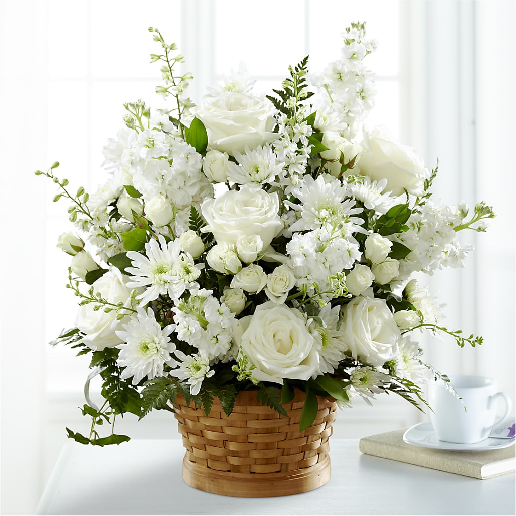 Heartfelt Condolences Arrangement – THE FLOWER PATCH & GIFT SHOPPE, Lehighton PA