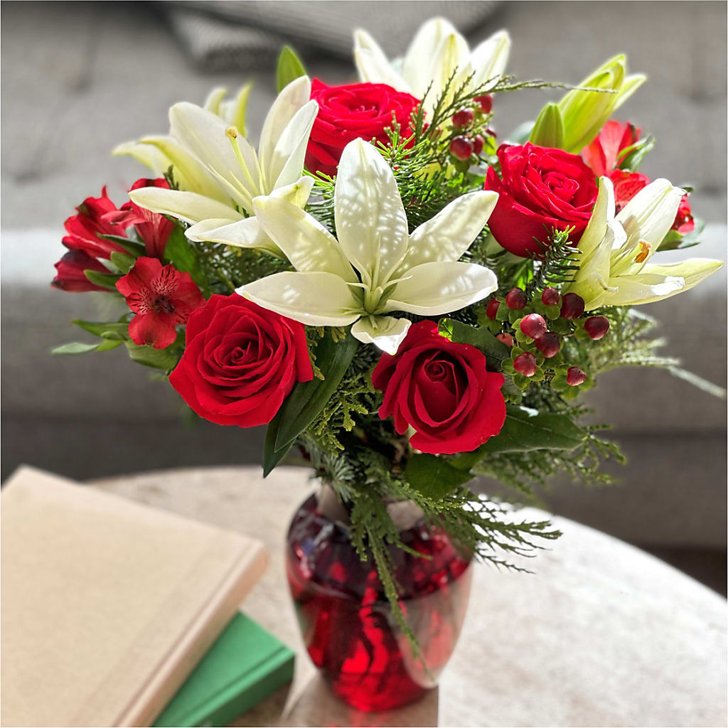 Evergreen Delight Bouquet – THE FLOWER PATCH & GIFT SHOPPE, Lehighton PA