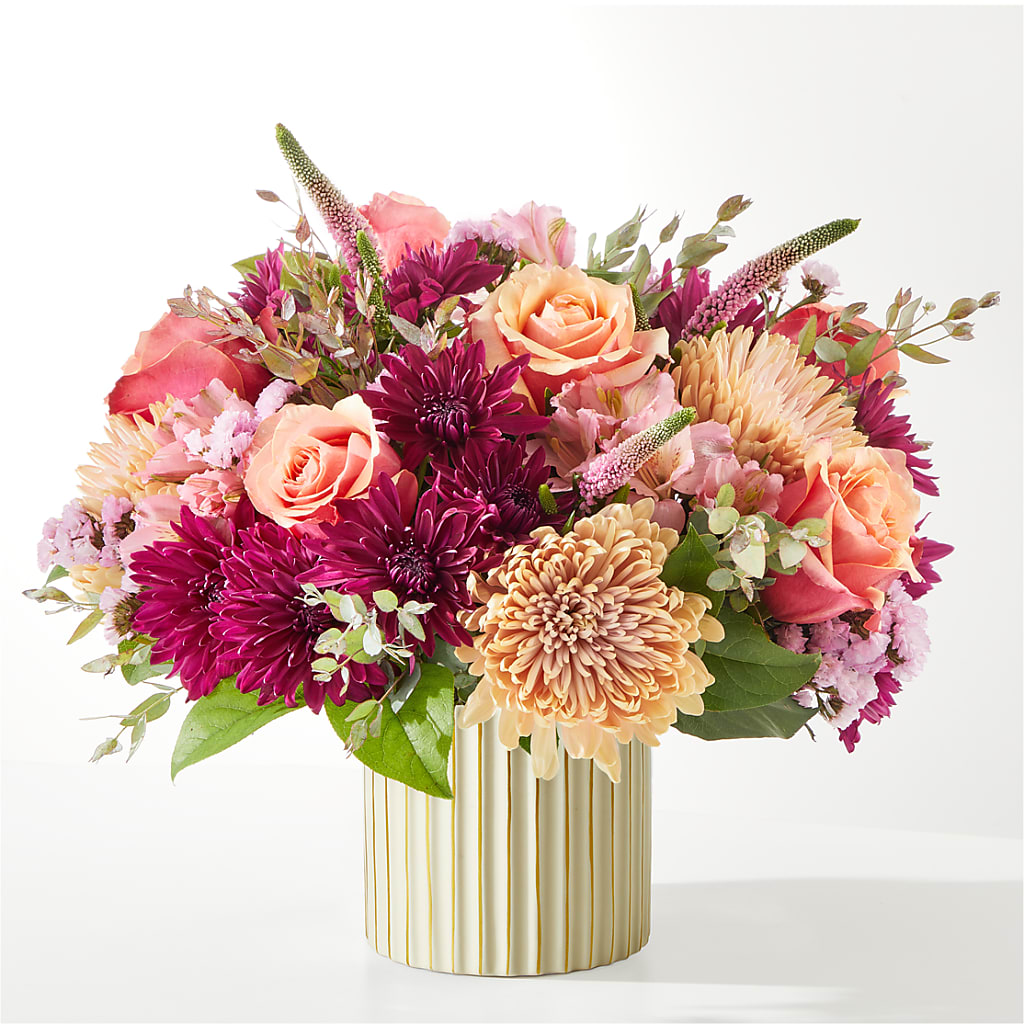 Berry Cobbler Bouquet with Ivory Vase – THE FLOWER PATCH & GIFT SHOPPE, Lehighton PA