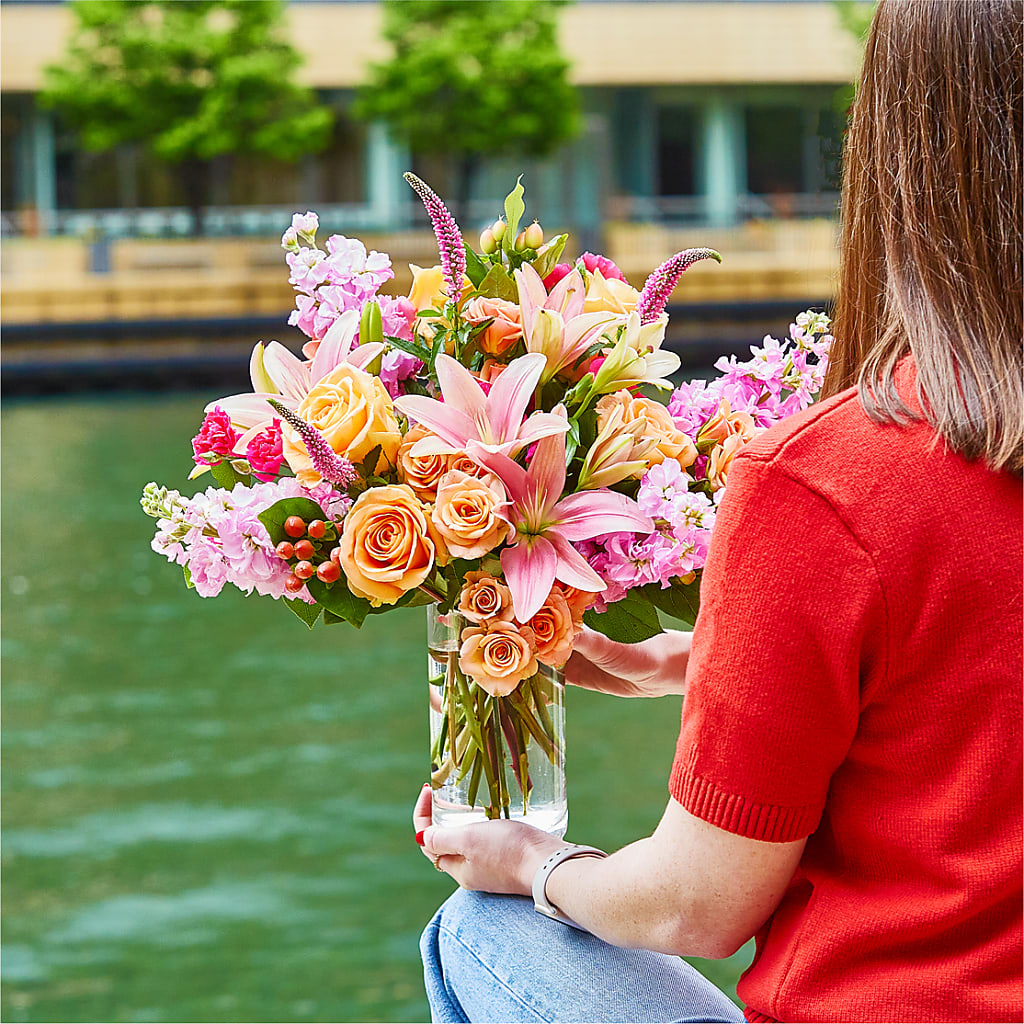 Bisous Bouquet – THE FLOWER PATCH & GIFT SHOPPE, Lehighton PA