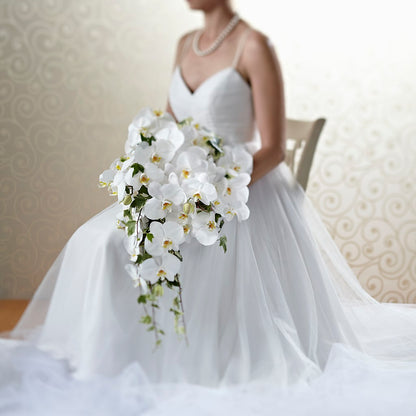 Classic White Bouquet – THE FLOWER PATCH & GIFT SHOPPE, Lehighton PA
