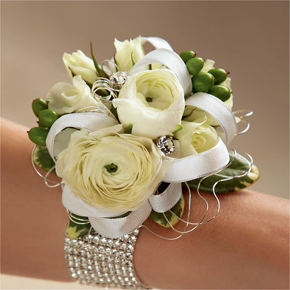 White Wedding Corsage – THE FLOWER PATCH & GIFT SHOPPE, Lehighton PA